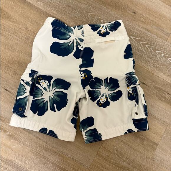 Hollister Men’s White Floral Swim Trunks Shorts size 32 - Picture 2 of 4